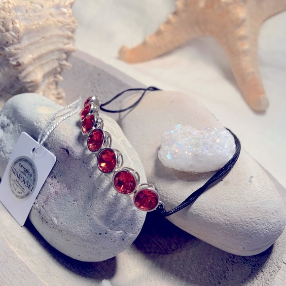 Astral pink Swarovski Crystal Bracelet - Picture 3 of 8